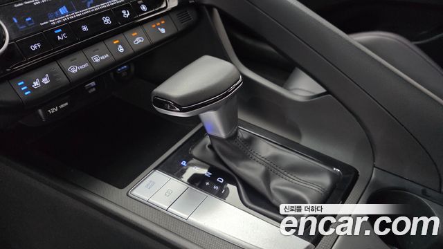 Hyundai AVANTE 2021 — photo 12
