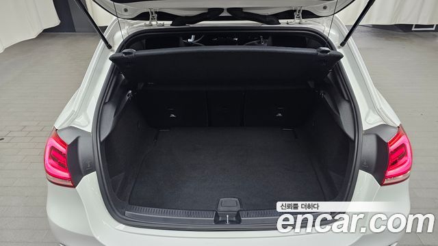 Mercedes-Benz A-Class 2023 — photo 26