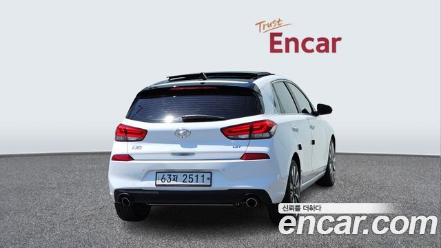 Hyundai i30 2017 — photo 4
