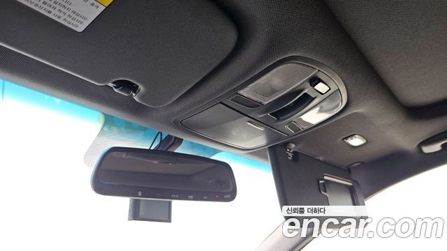 Hyundai i30 2017 — photo 18