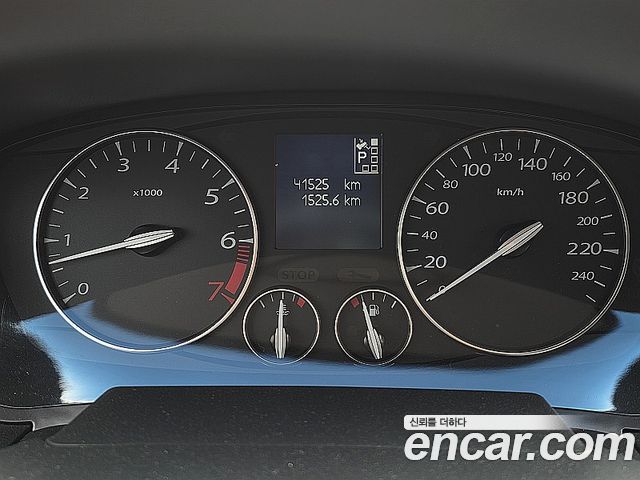 Renault Korea SM5  2012 — photo 6