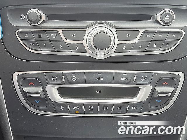 Renault Korea SM5  2012 — photo 11