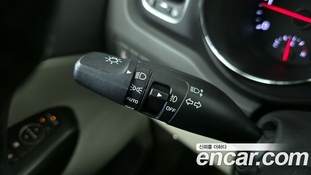 Kia Canival 2016 — photo 24