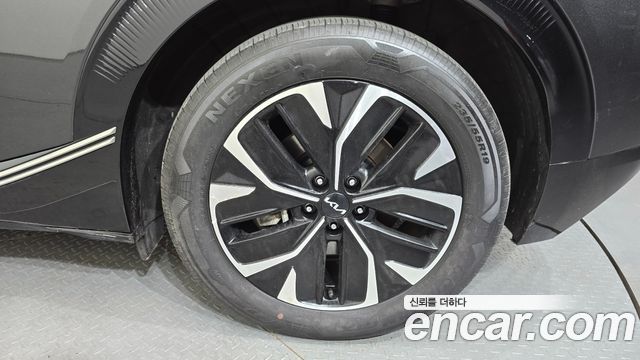 Kia EV6 2022 — photo 7