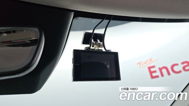 Kia EV6 2022 — photo 31
