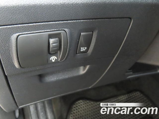 Renault Korea SM5  2017 — photo 11