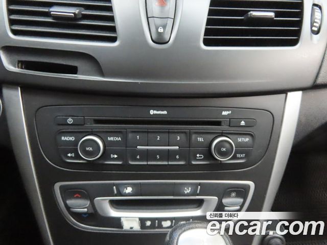 Renault Korea SM5  2017 — photo 13