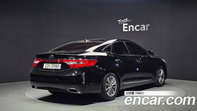 Hyundai Grandeur 2016 — photo 2