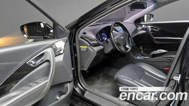 Hyundai Grandeur 2016 — photo 10