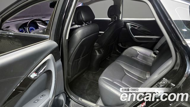 Hyundai Grandeur 2016 — photo 11