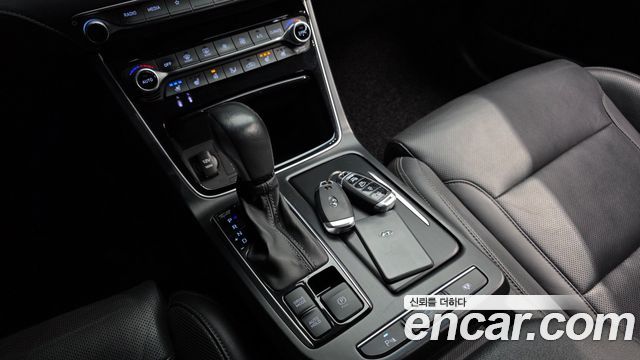 Hyundai Grandeur 2019 — photo 9