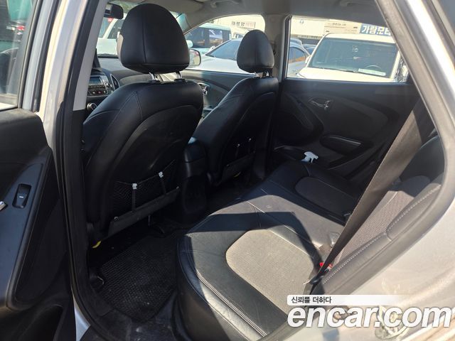 Hyundai Tucson 2011 — photo 4