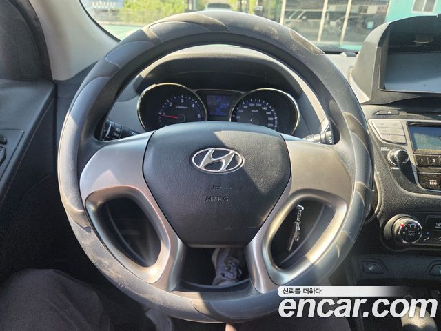 Hyundai Tucson 2011 — photo 6