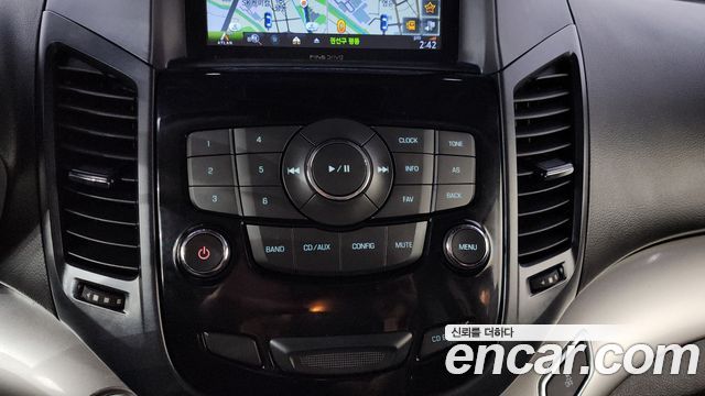 Chevrolet Korea Orlando 2015 — photo 12