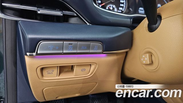 Genesis GV80 2020 — photo 26