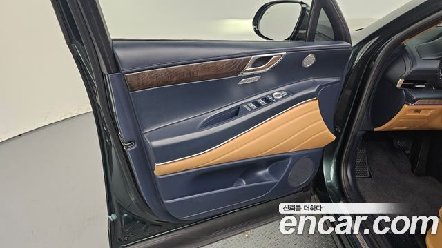 Genesis GV80 2020 — photo 14