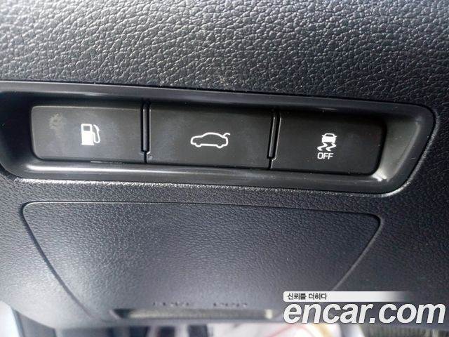 Hyundai Sonata 2015 — photo 18
