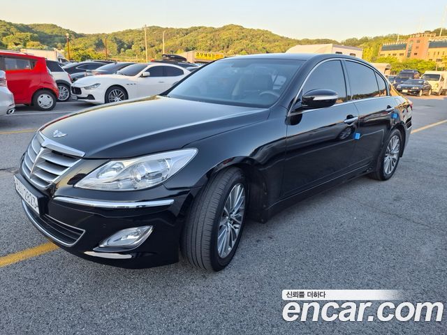 Hyundai Genesis 2014 — photo 1