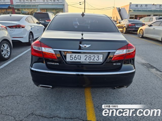 Hyundai Genesis 2014 — photo 4