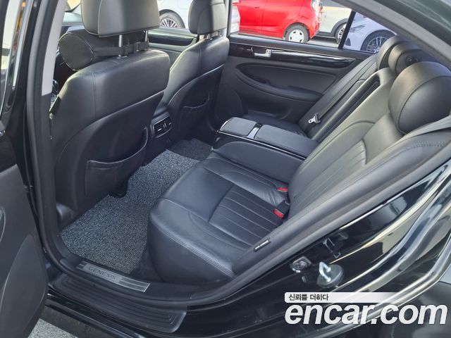 Hyundai Genesis 2014 — photo 8