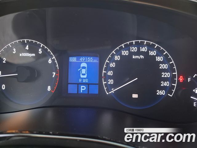 Hyundai Genesis 2014 — photo 10