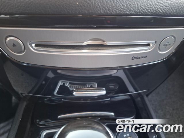 Hyundai Genesis 2014 — photo 14