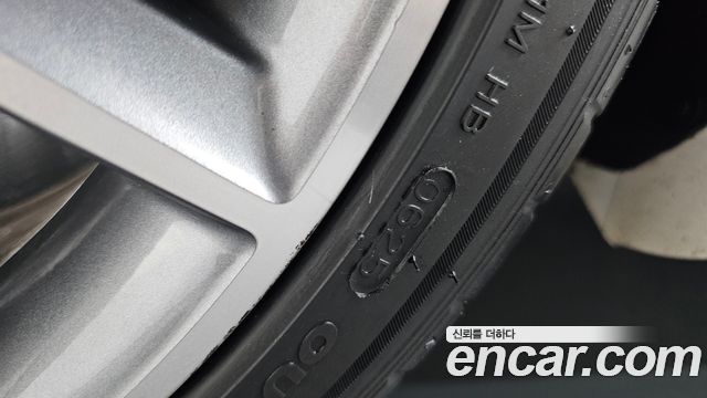 Mercedes-Benz E-Class 2020 — photo 27