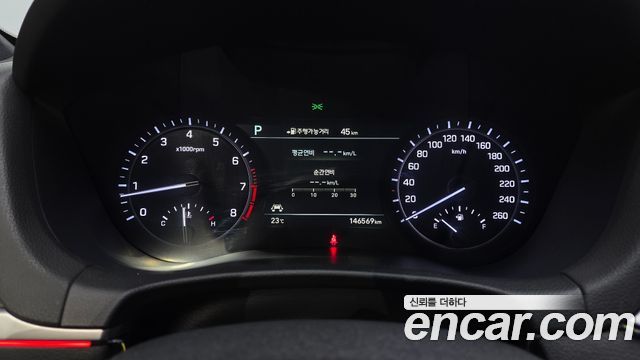 Genesis G80 2018 — photo 11