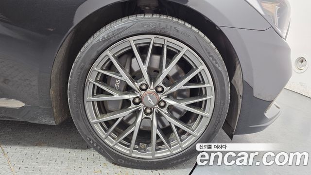 Genesis G80 2018 — photo 7