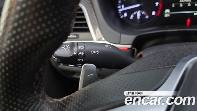 Genesis G80 2018 — photo 29