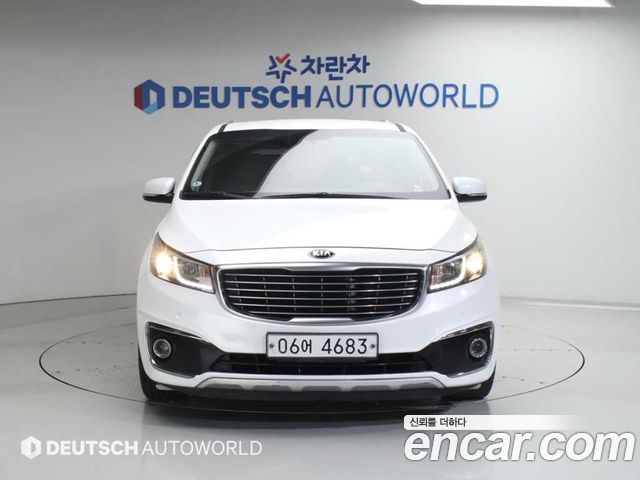 Kia Canival 2017 — photo 3