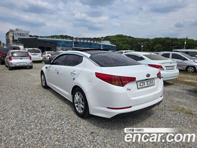 Kia K5 2011 — photo 3