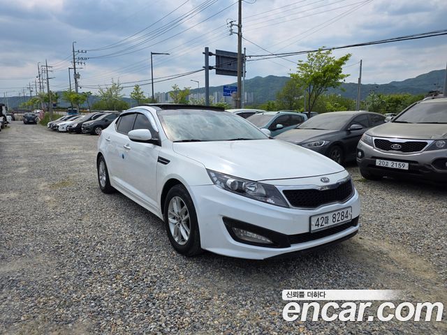 Kia K5 2011 — photo 6