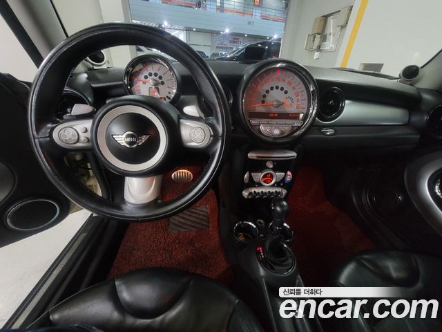 Mini Cooper 2009 — photo 11