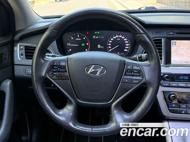 Hyundai Sonata 2016 — photo 14