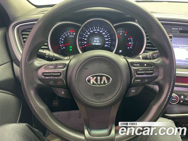 Kia K5 2014 — photo 10
