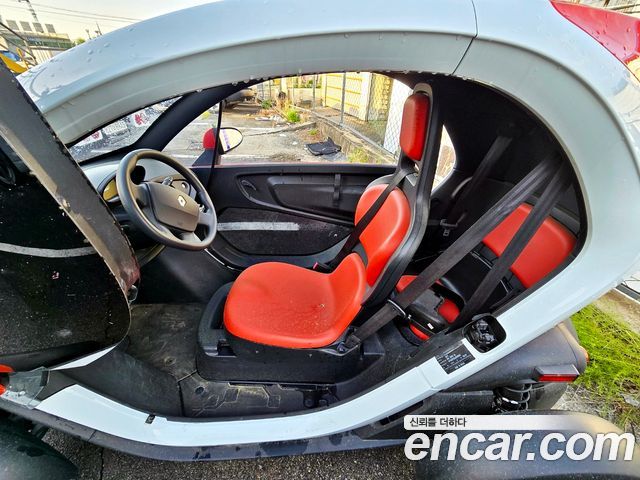 Renault Korea Twizy 2020 — photo 16