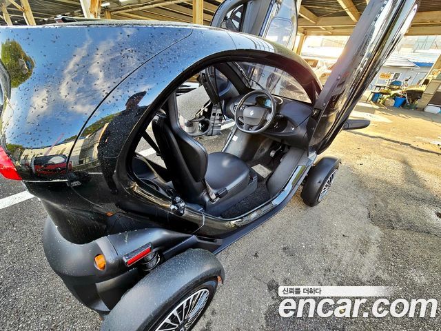 Renault Korea Twizy 2020 — photo 19