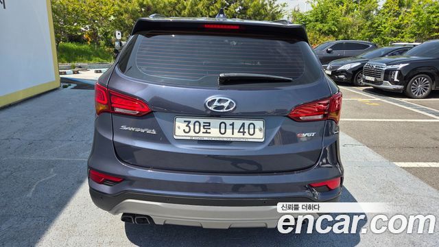 Hyundai Santafe 2017 — photo 4