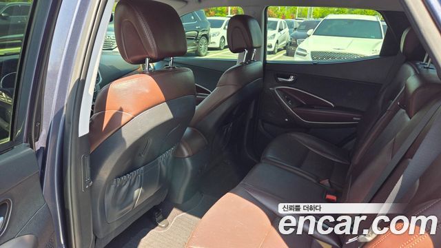 Hyundai Santafe 2017 — photo 10