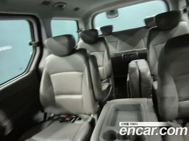 Hyundai Starex 2014 — photo 10