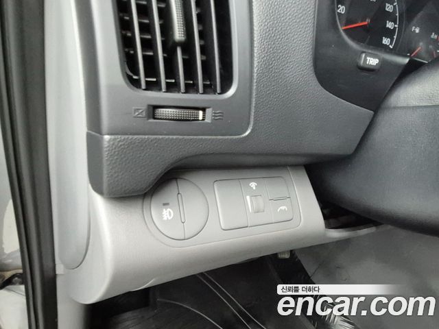 Hyundai Starex 2014 — photo 15