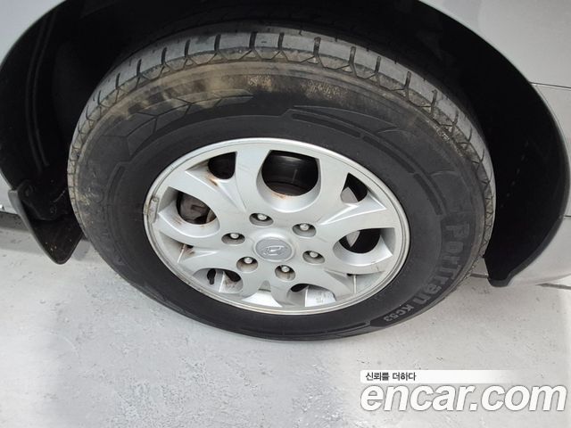 Hyundai Starex 2014 — photo 17
