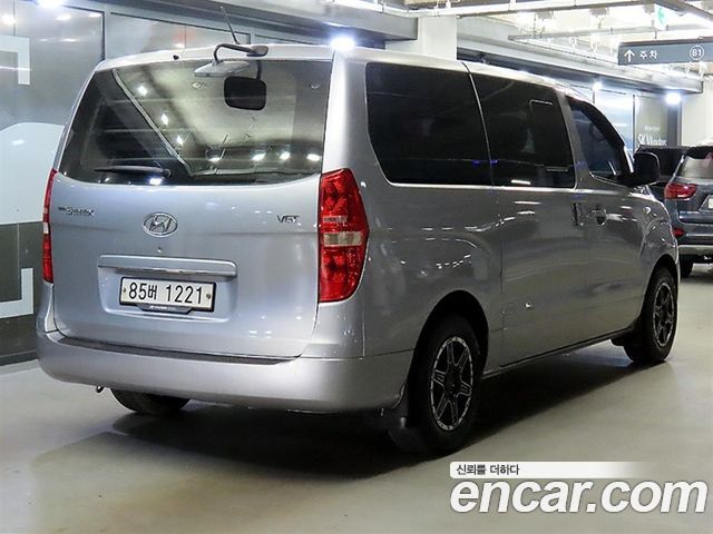 Hyundai Starex 2018 — photo 2