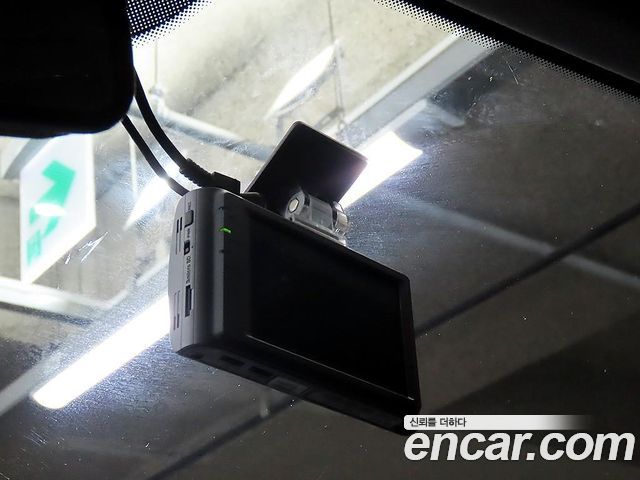 Hyundai Starex 2018 — photo 15