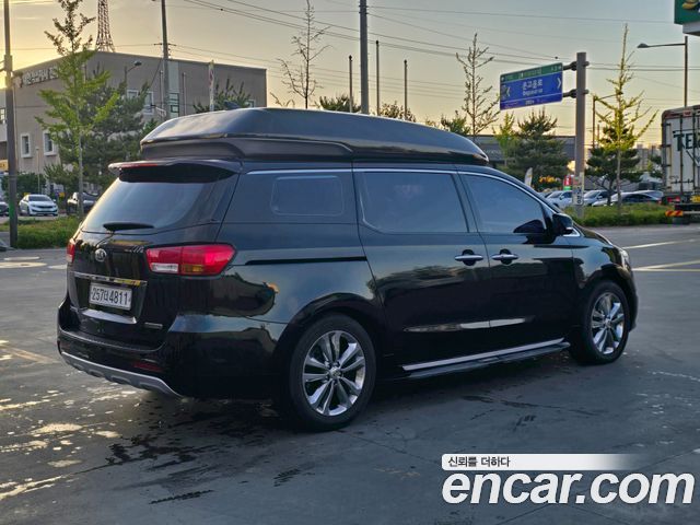Kia Canival 2016 — photo 2