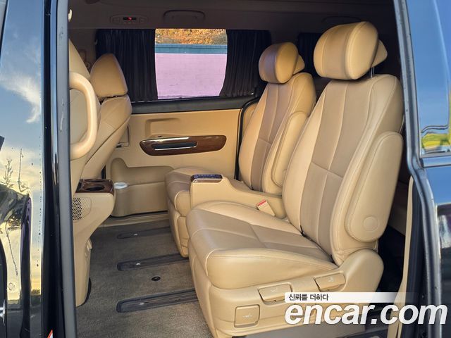 Kia Canival 2016 — photo 7