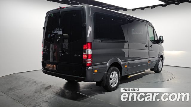 Mercedes-Benz Sprinter 2017 — photo 2