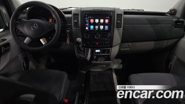 Mercedes-Benz Sprinter 2017 — photo 10