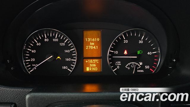 Mercedes-Benz Sprinter 2017 — photo 11